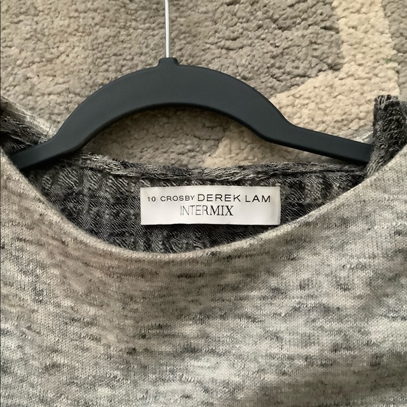 10 Crosby Derek Lam x Intermix layered sweater - Picture 3 of 3